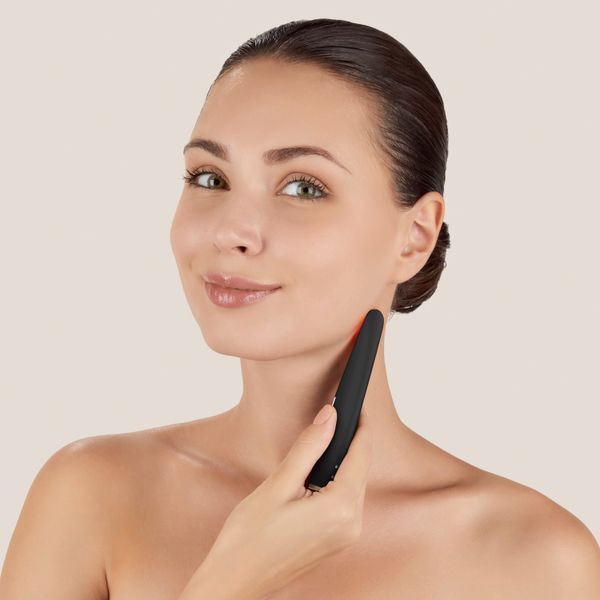 Устройство для укрепления и тонизирования кожи лица GESKE Skin Firming Wand 7 в 1, gray HB0428