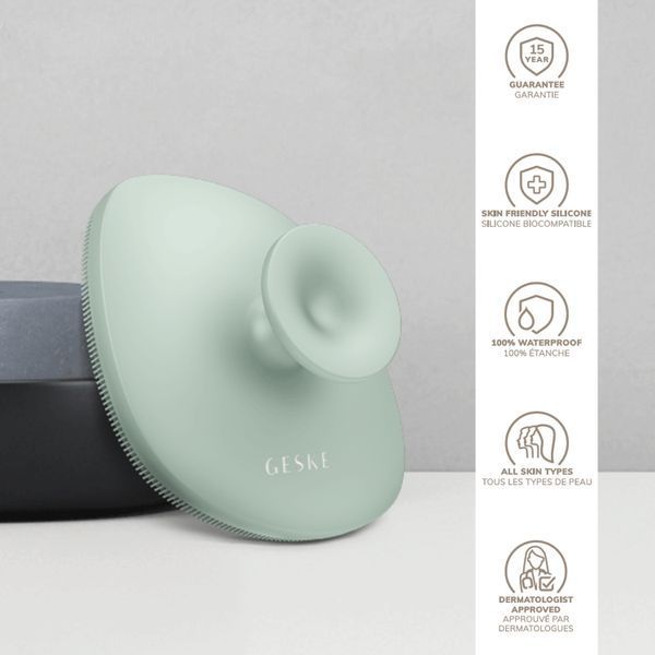Щітка для тіла GESKE Body Brush 4 в 1, green HB0332