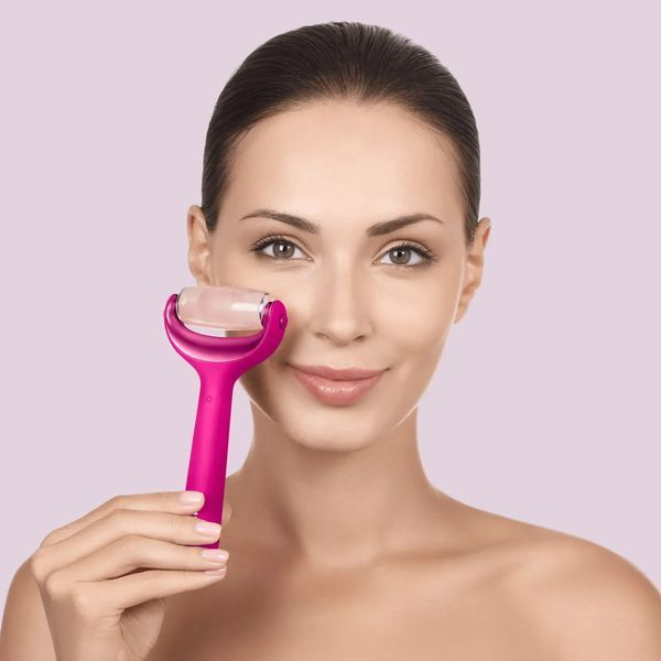 Роллер для игольчатой мезотерапии лица и тела GESKE MicroNeedle Face & Body Roller 9 в 1, magenta HB0208