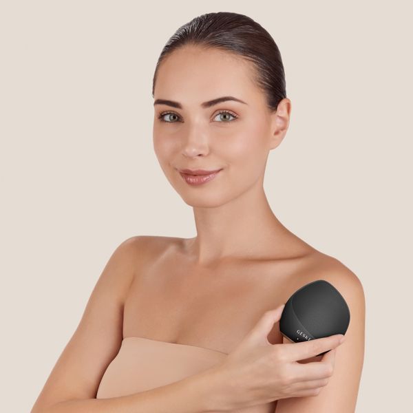 Ультразвуковая щетка для тела и интенсивный пилинг GESKE Sonic Body Brush & Intensive Exfoliator 7 в 1, gray HB0353