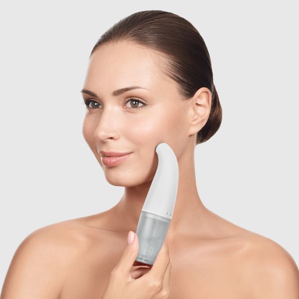 Очищуючий засіб для обличчя GESKE Aqua-Stream Face Cleanser 8 в 1, white HB0405