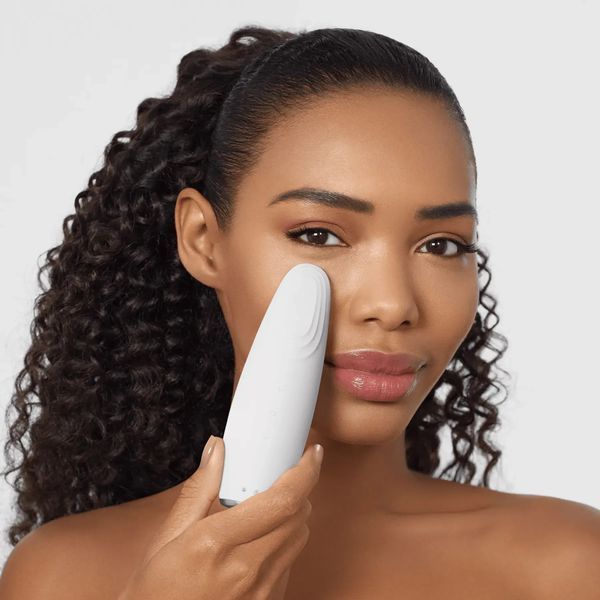 Енерджайзер для очей GESKE Warm & Cool Eye Energizer 6 в 1, white HB0117
