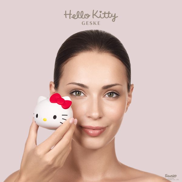 Ультразвукова щітка для обличчя GESKE Sonic  Facial Brush 4 в 1  by Hello Kitty HB0041 фото