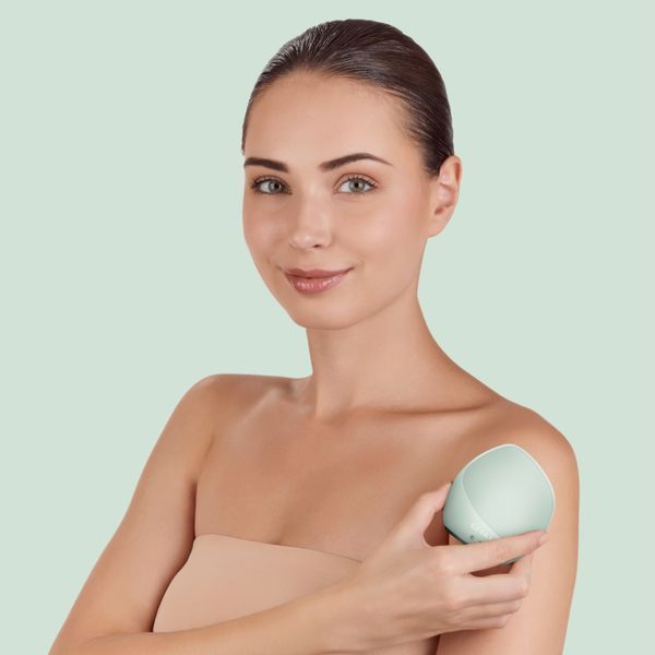 Ультразвукова щітка для тіла та інтенсивний пілінг GESKE Sonic Body Brush & Intensive Exfoliator 7 в 1, green HB0354