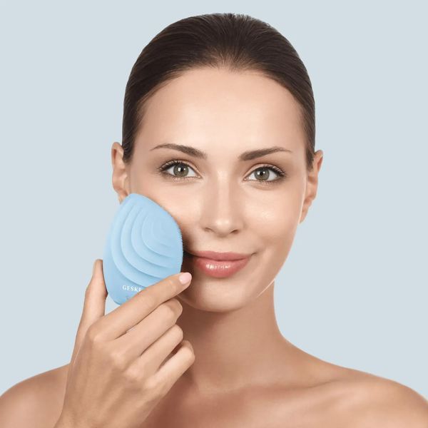 Электронная ультразвуковая щетка для лица GESKE Sonic Facial Brush 5 в 1, aquamarine HB0072