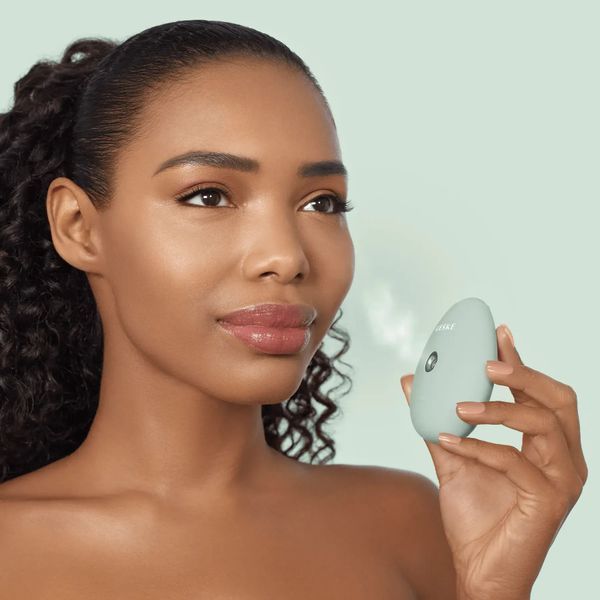 Електронний освіжувач для зволоження обличчя GESKE Facial Hydration Refresher 4 в 1, green HB0173