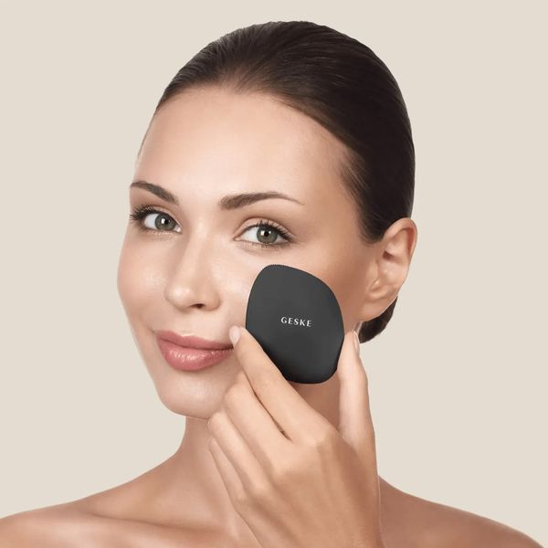 Щетка для лица GESKE Facial Brush 4 в 1, gray HB0042