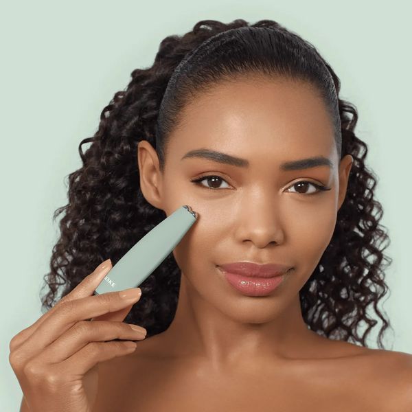Мікрострумова ручка для підтяжки шкіри обличчя GESKE MicroCurrent Face-Lift Pen 6 в 1, green HB0129