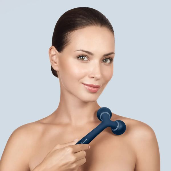 Електронний ультразвуковий ролик для обличчя та тіла GESKE Sonic Facial & Body Roller 4 в 1, midnight HB0033